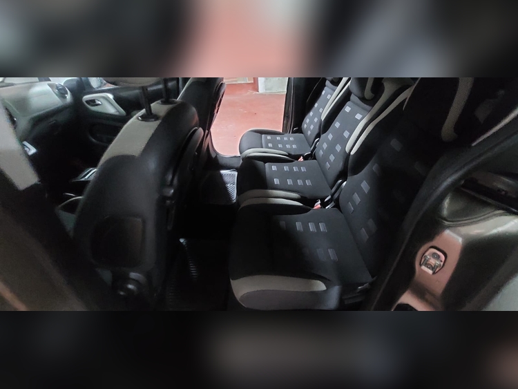 Citroen Berlingo 1.6 92CV foto 8